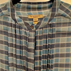Burberry Tunic preowned , worn once tunic! Great over leggings or jeans!
